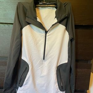 Under Armour Half zip pullover